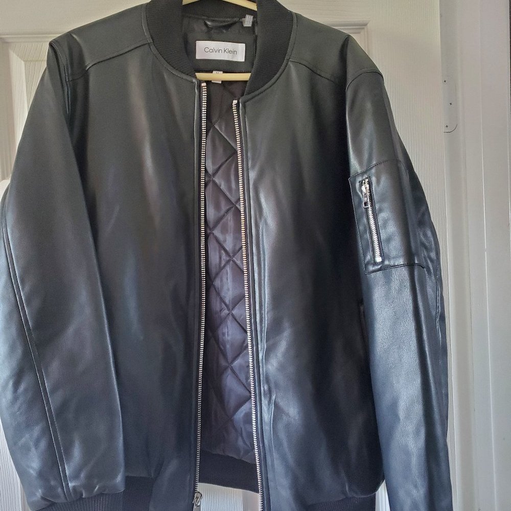 NEW Calvin klein Men's Faux Leather Jacket